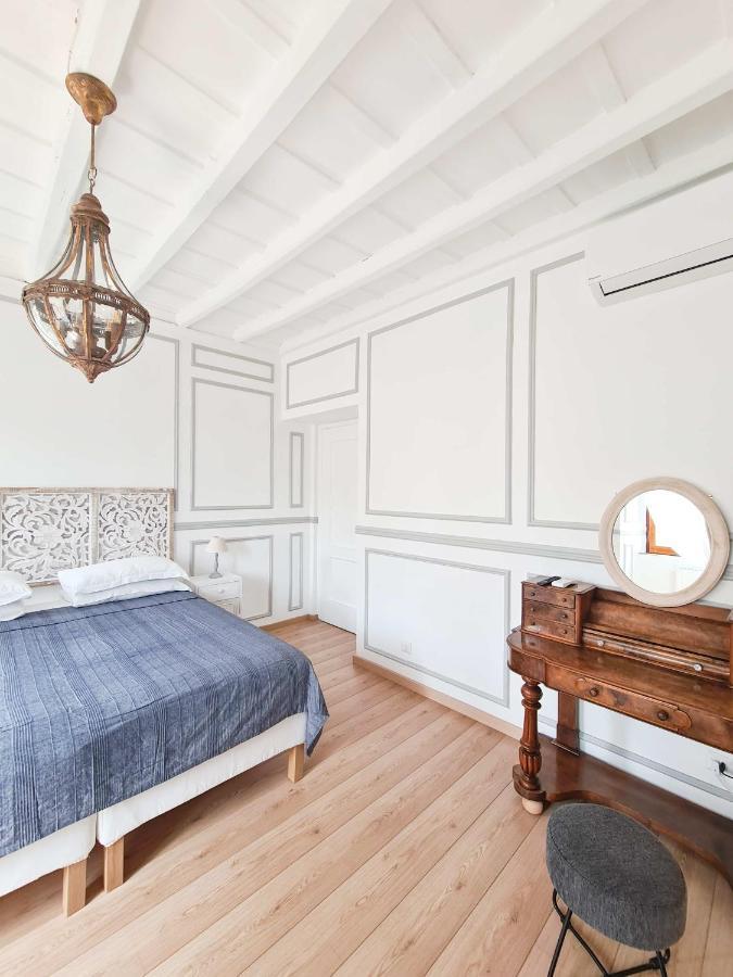 Via Vittoria Quattro Apartment Rome Luaran gambar